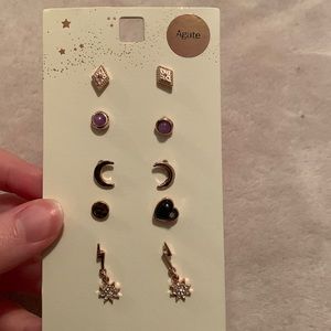 MOVING SALE EARRING SET